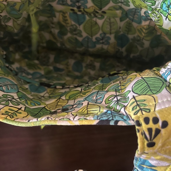 Vera Bradley purse - Picture 2 of 2